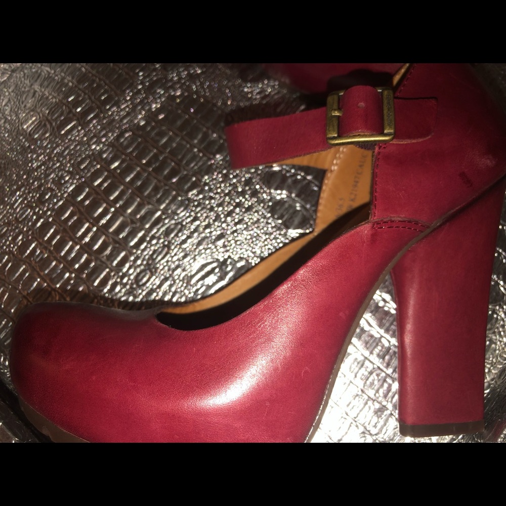 COPY - Korkease brand - feels like walking on clo…